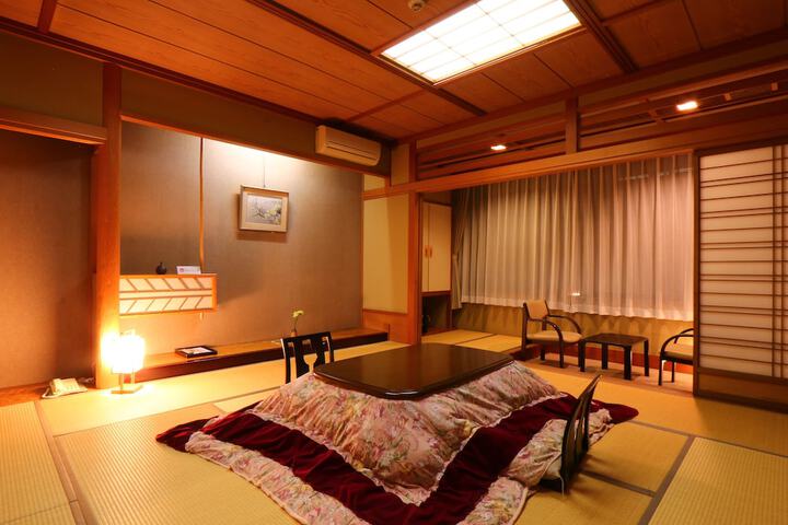 Room 26 of 138