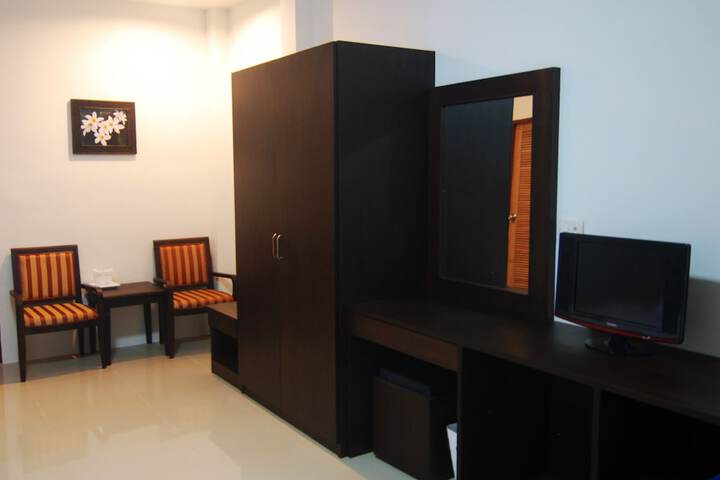 Room 47 of 84