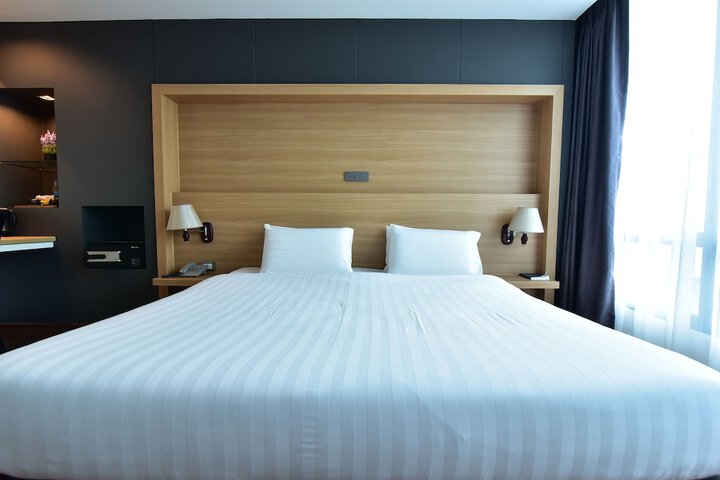 Room 25 of 78