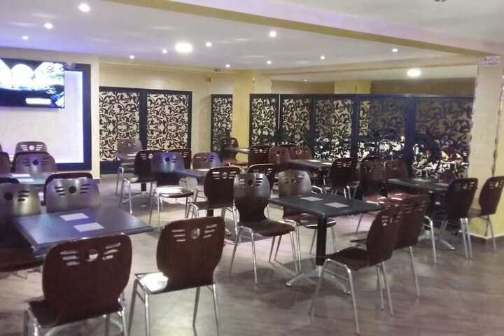 Dining Photos