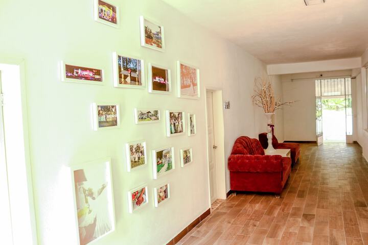 Ballroom/Hall 148 of 165