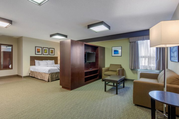 Room 18 of 50