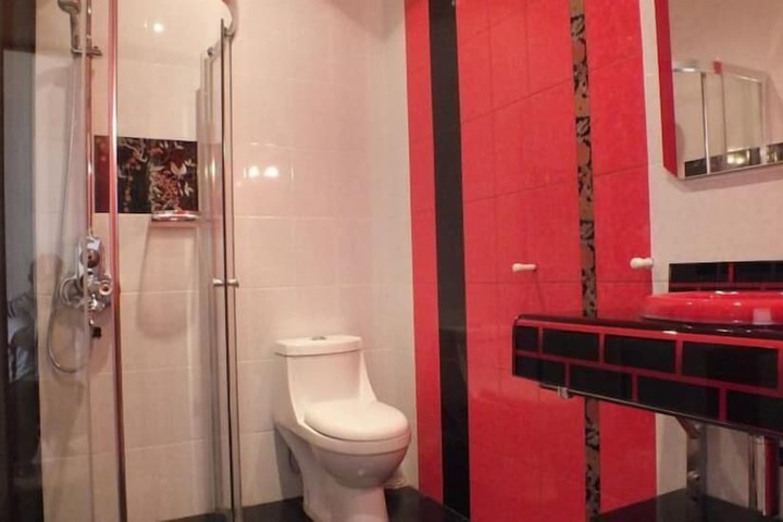 Room 90 of 123