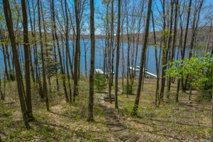 Property Grounds 18 of 28