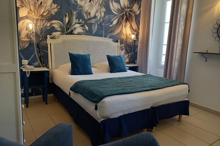 Room 36 of 72