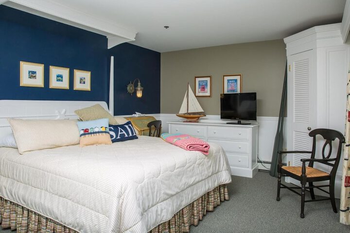 Room 15 of 52