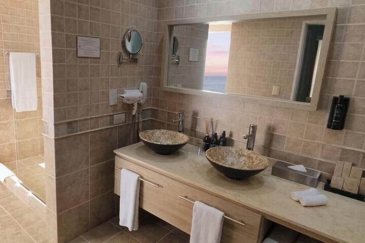 Clean Restrooms