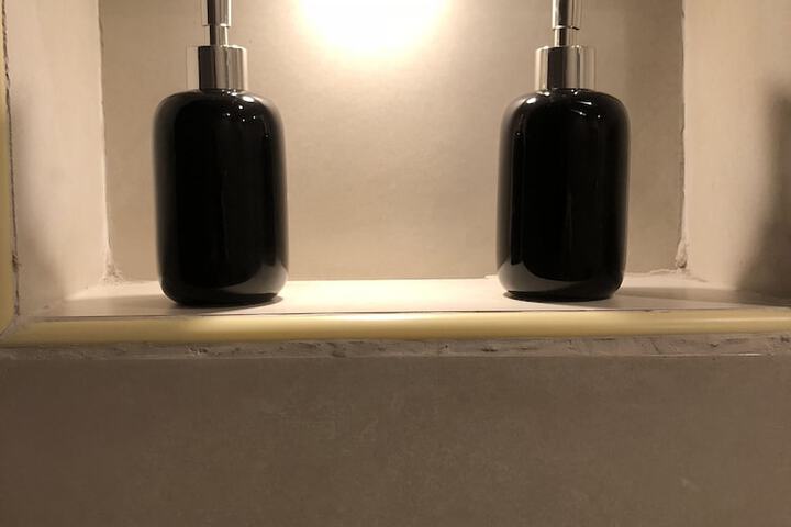 Room 13 of 20