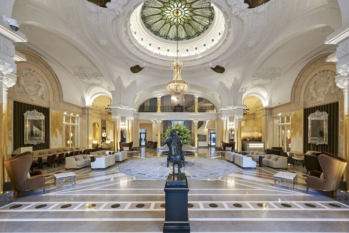 Hotel Lobby