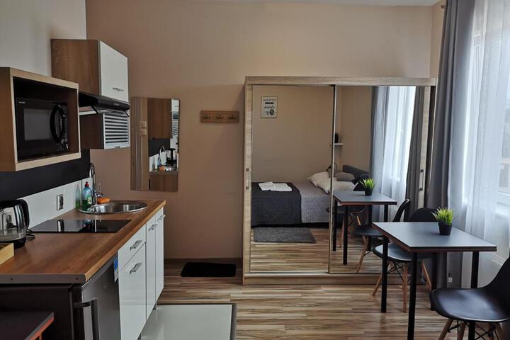 Hotel 1