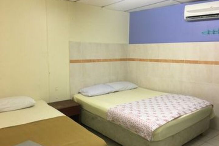 Room 7 of 20