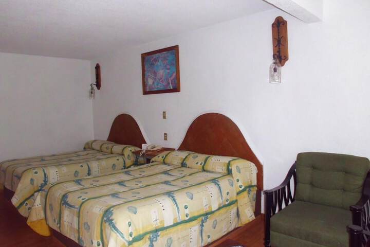 Room 9 of 49