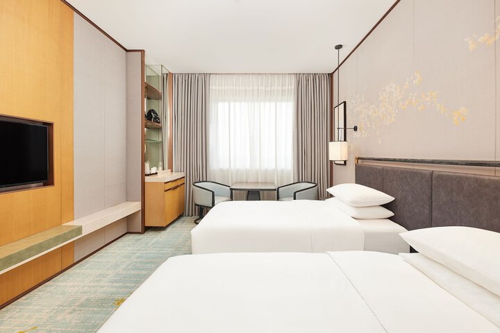 Room 12 of 46
