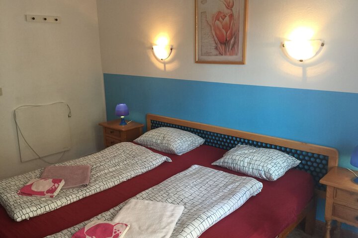 Room 12 of 45