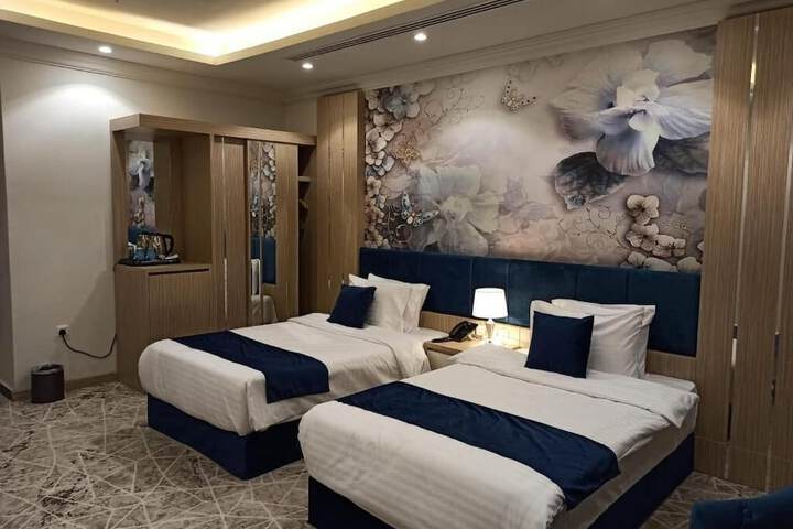 Room 3 of 13