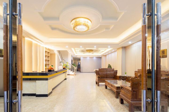 Wenxin Business Hotel