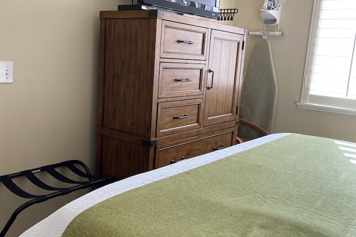 Room 15 of 60