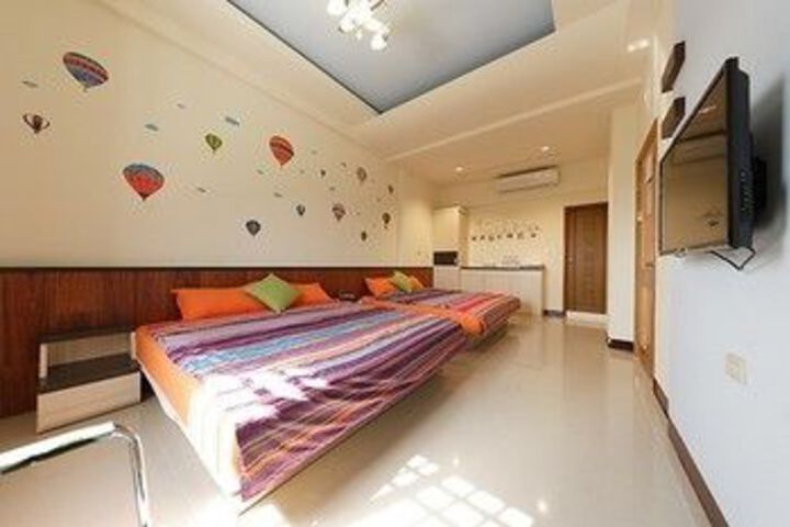 Room 16 of 23