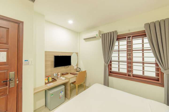 Room 19 of 74