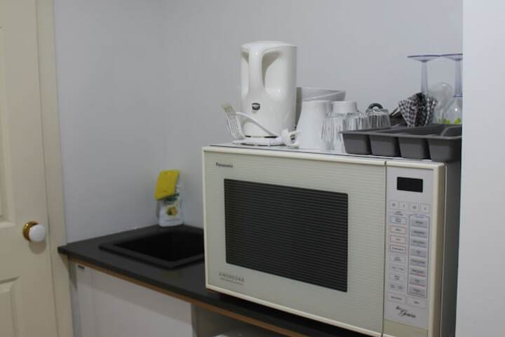 Room 7 of 65