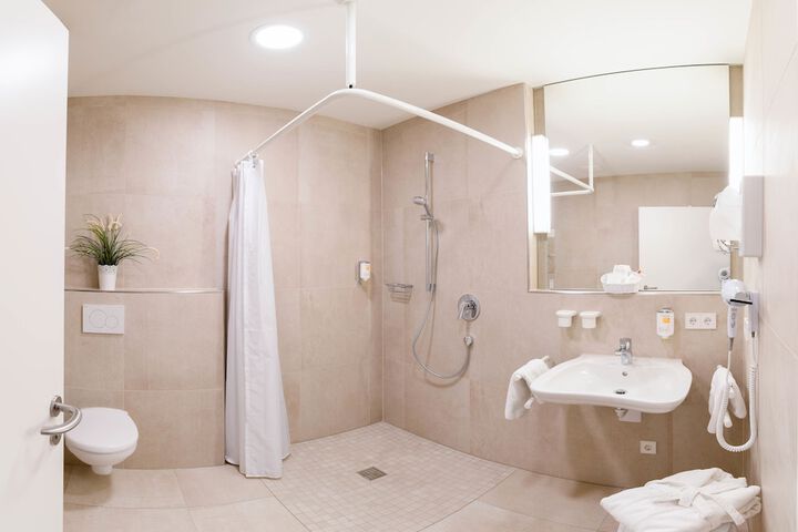 Bath Photo