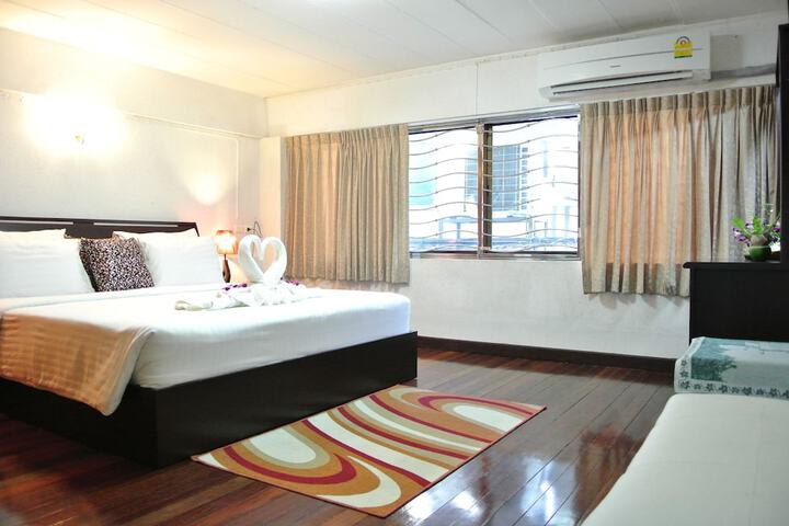 Room 20 of 44