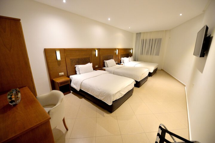 Room 17 of 50