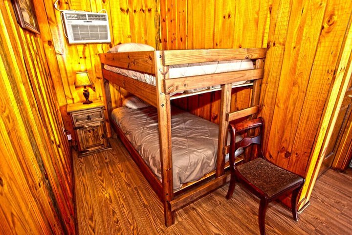 Classic Double or Twin Room (3 of 3)