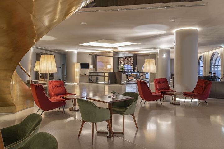 Lobby Entry