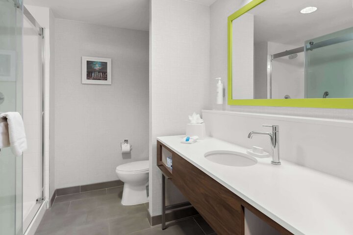 Bathroom shower