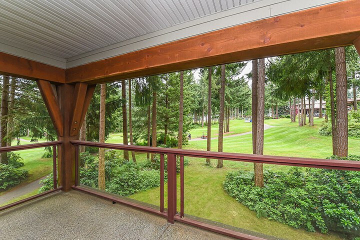 Terrace/Patio 31 of 64