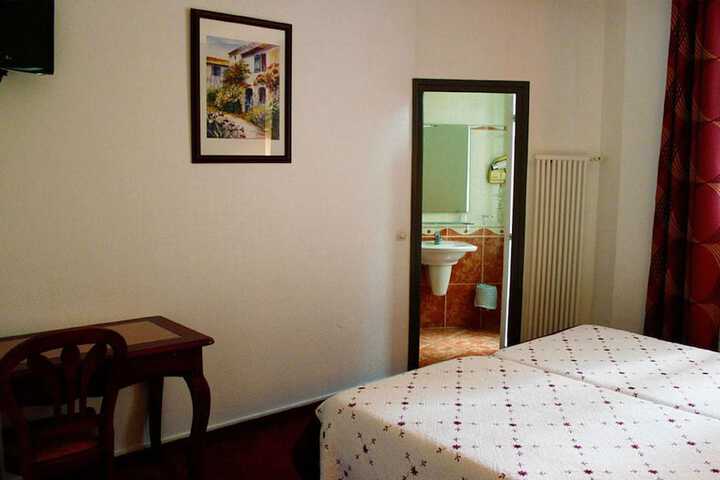 Room 29 of 99