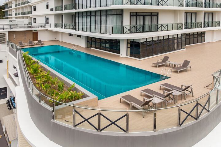 Pool 25 of 45