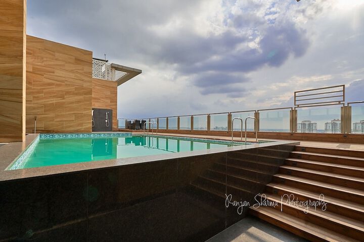 Pool 58 of 118