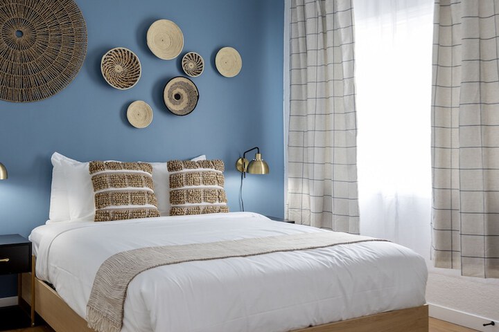 Room 16 of 59