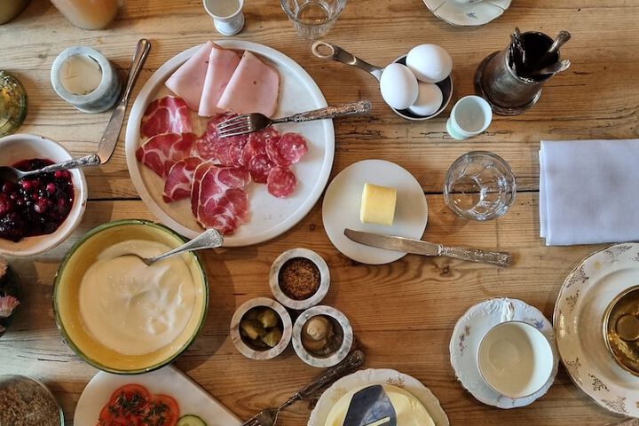 Dining 50 of 58
