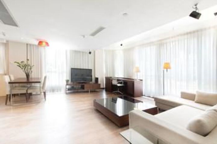 Room 46 of 53