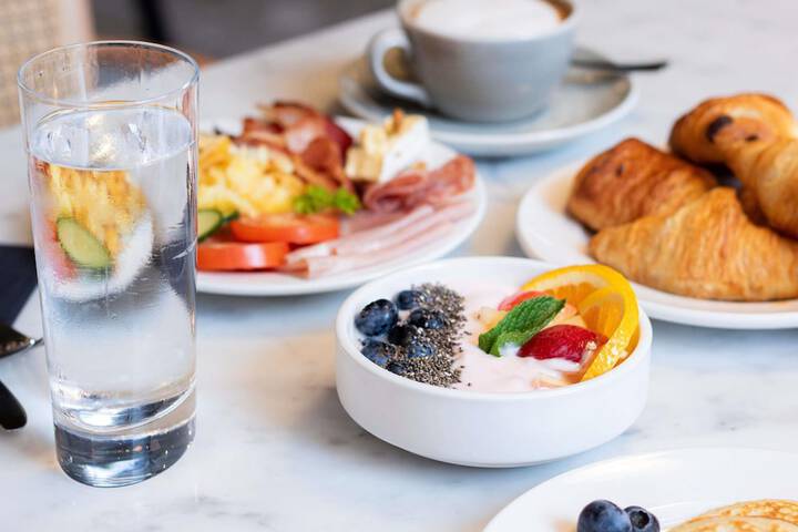 Breakfast/Coffee Service 51 of 101