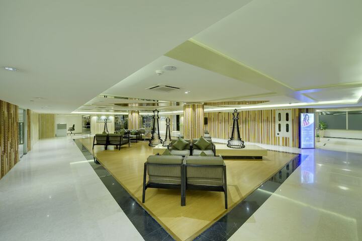 Hotel Interior 4 of 35