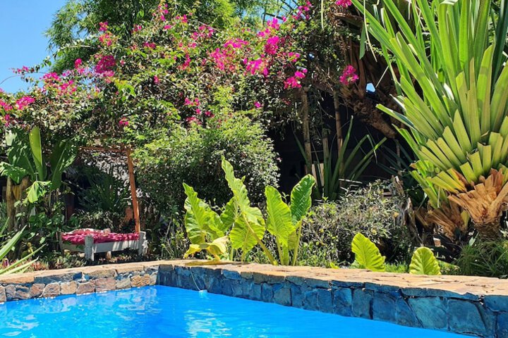 Pool 134 of 208