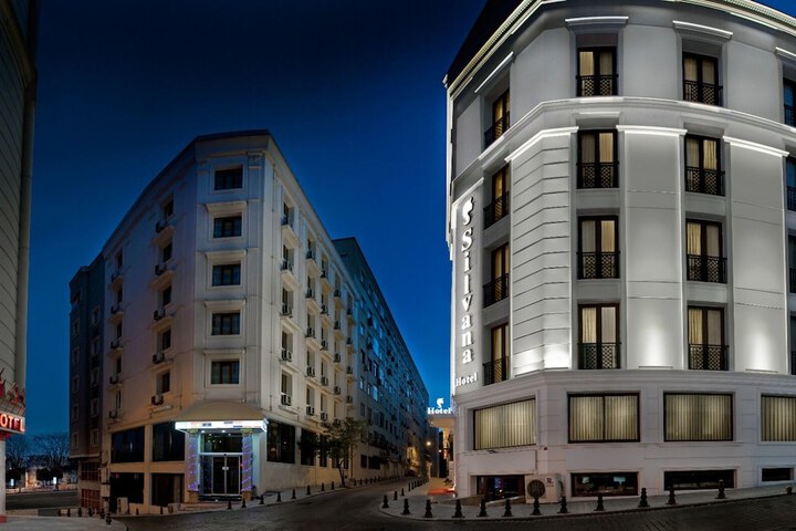 Hotel 53 of 70