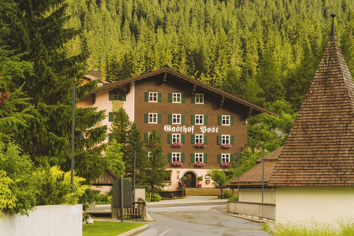 Hotel 166 of 172
