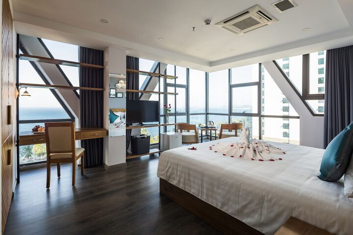 Room 17 of 67