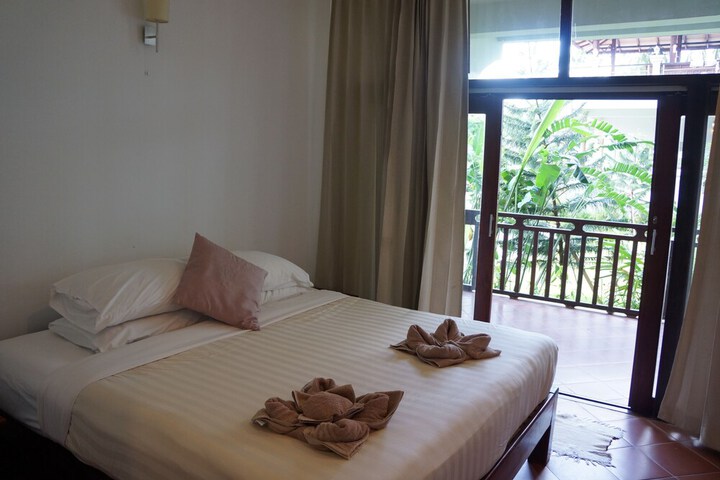 Room 15 of 64