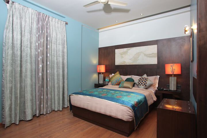 Room 6 of 36