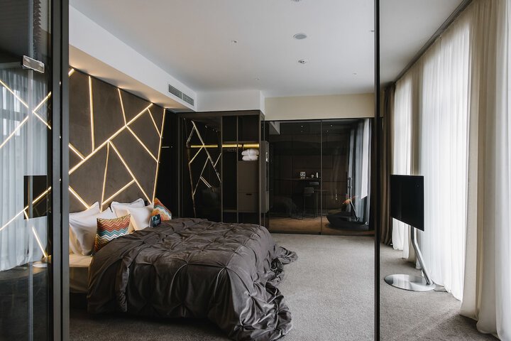 Room 39 of 112