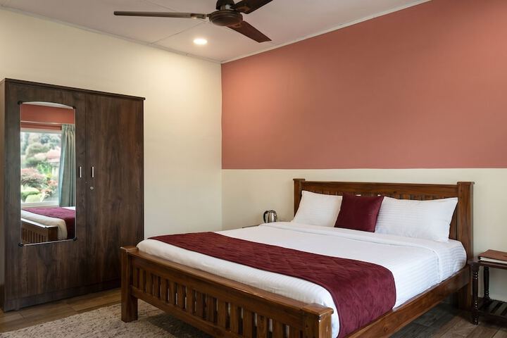 Room 13 of 29