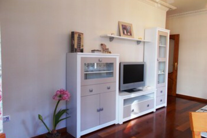 Room 12 of 25