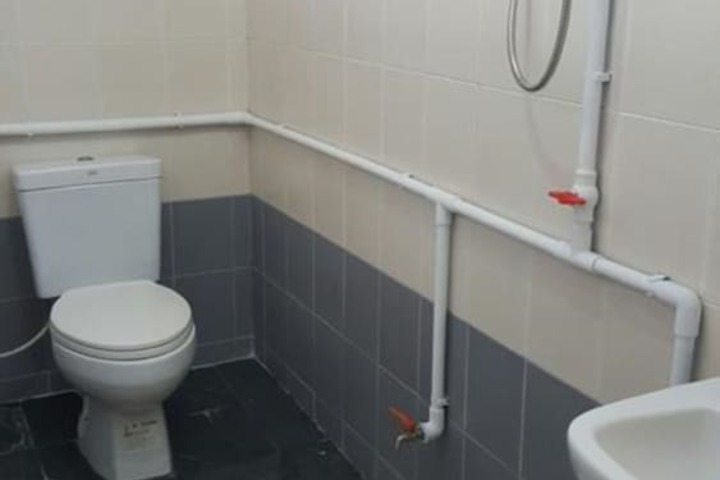 Room 17 of 29