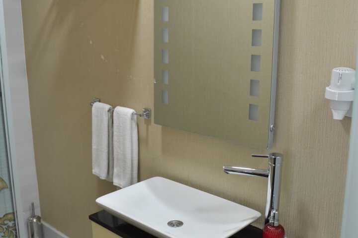 Clean Restrooms
